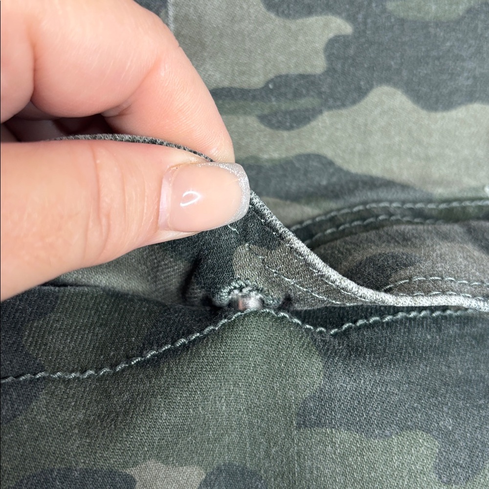 Universal Thread High Rise Straight Camouflage Pa… - image 7